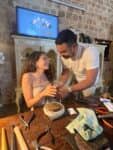 סדנא פרטית חווייתית להכנת תכשיט עם הטבעת אותיות