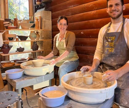 סדנת קדרות – אובניים ועבודת יד פרטית