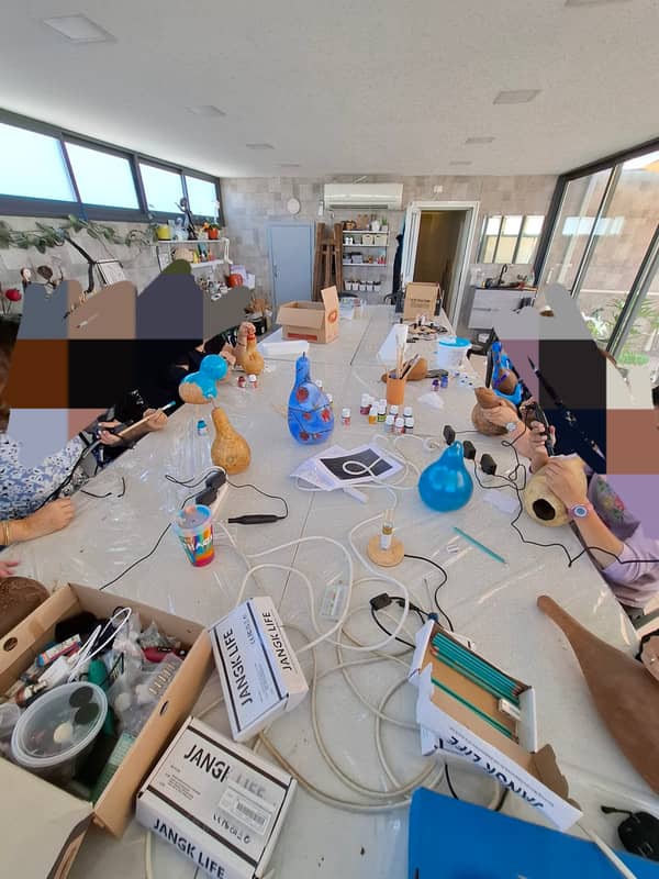 יצירת גופי תאורה מדלעות נוי