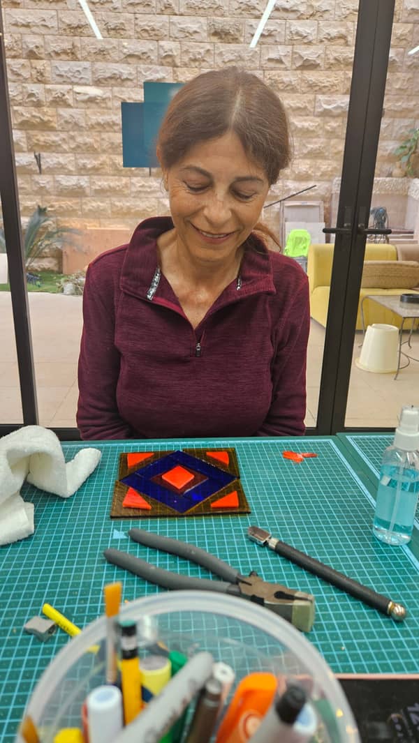 סדנת אמנות בזכוכית פרטית- בשיטת פיוזינג