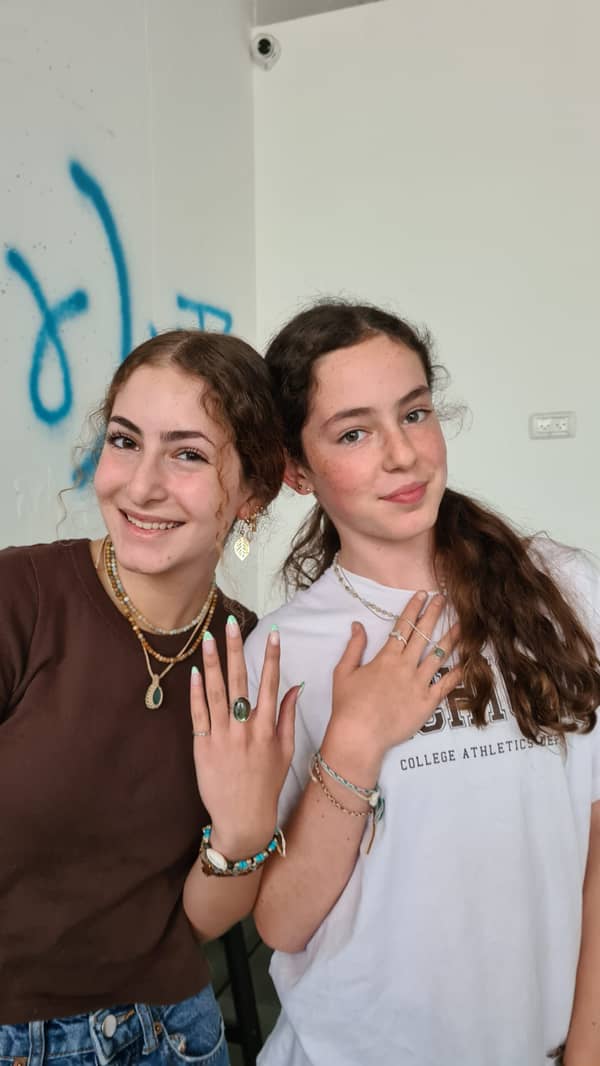 צורפים צעירים – סדנאות צורפות לנוער