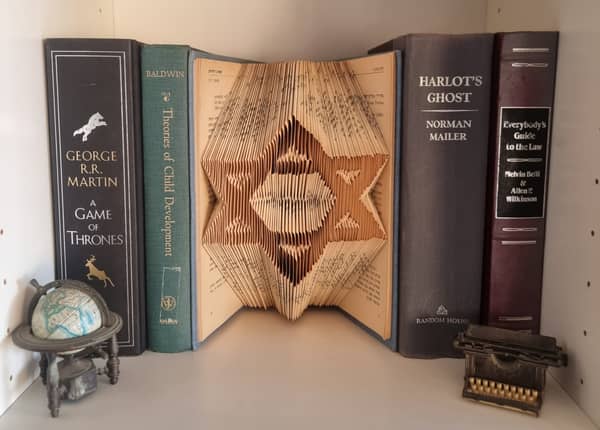 סדנה לקיפול ספרים
