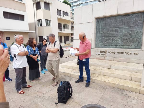 ראשיתה של תל אביב – שד' רוטשילד , הרצל ופארק המסילה