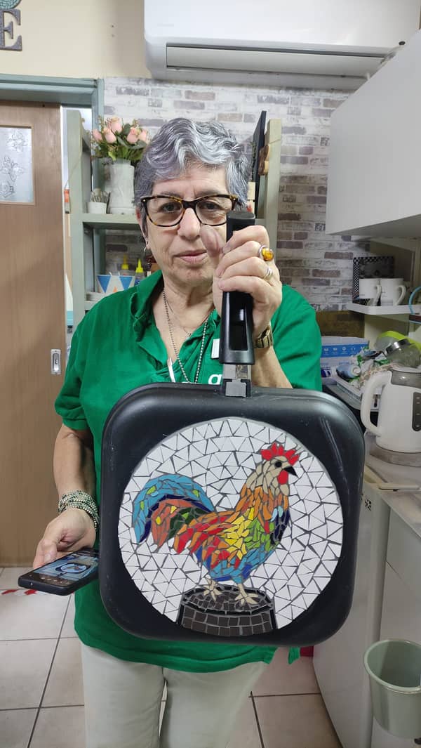 סדנת פסיפס באווירה רגועה וביחס אישי