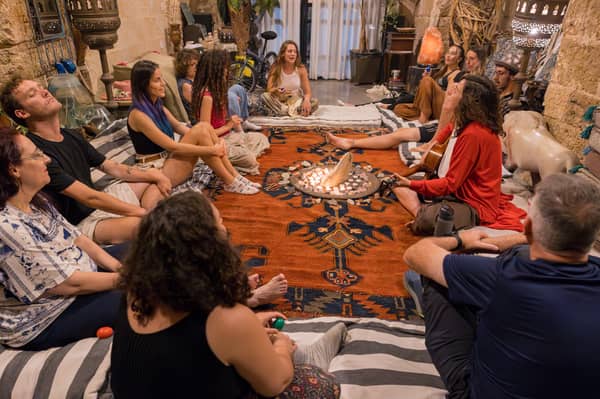 סדנת כתיבה אינטואיטיבית – חיבור לעצמך דרך המילים