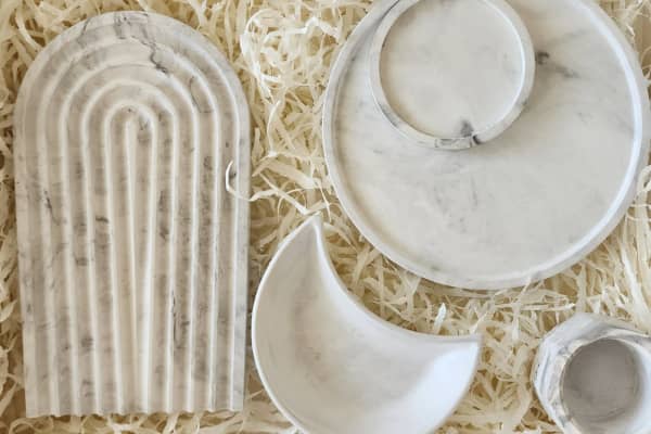 סדנת גבס מעשית: סדנה ליציקת פריטים מעוצבים לבית