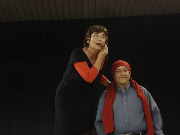 "אהבה וצרות אחרות" – הופעת יחידה מצחיקה ומרגשת בהוד"ש