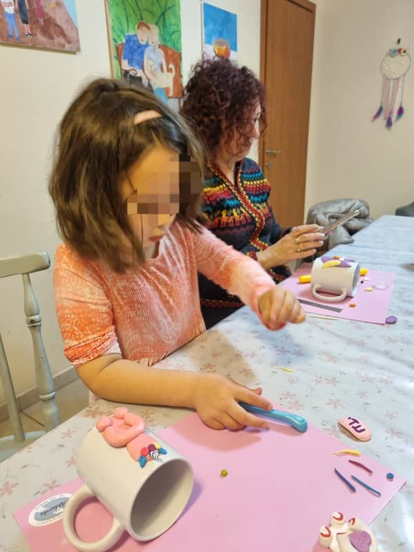 ספל משפחתי – סדנת פיסול בחימר פולימרי