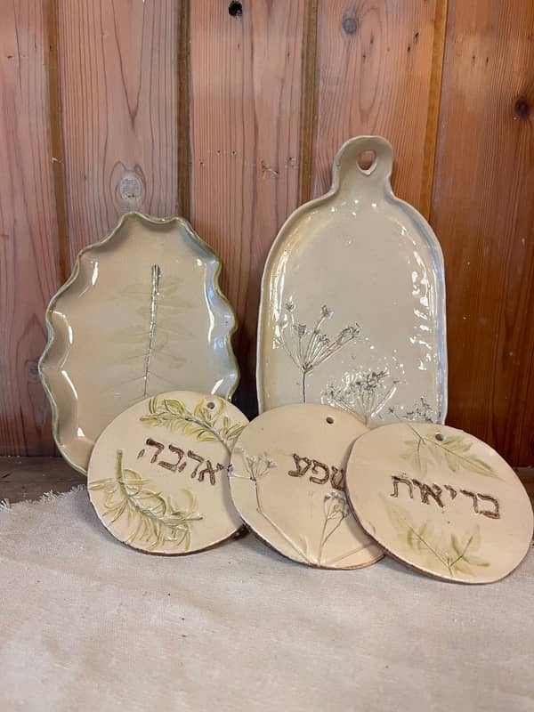 סדנת קדרות – אובניים ועבודת יד פרטית