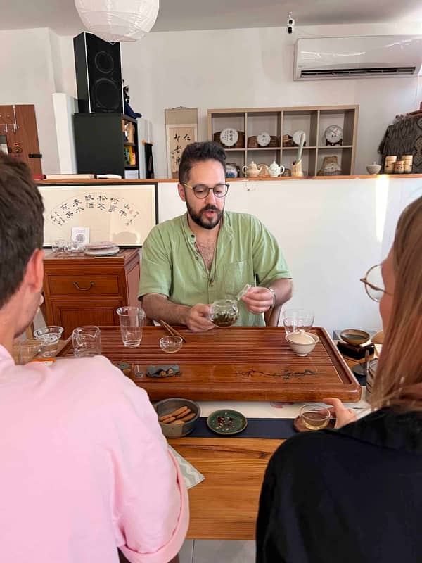 טקס תה סיני – טעימה סלקטיבית