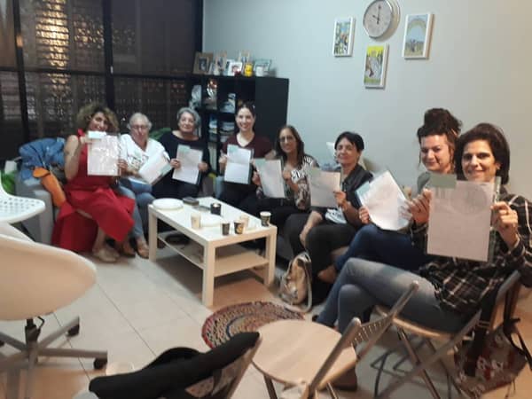 ערבי מסרים ממפות אסטרולוגיות וקלפי טארוט