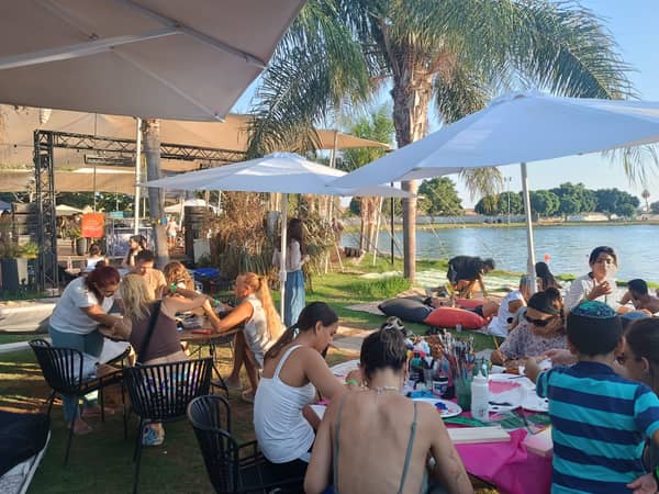 יצירה שמדברת – מסר אישי בעיצוב ייחודי