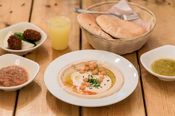 סיור טעימות קולינרי פתוח להצטרפות בשוק לוינסקי