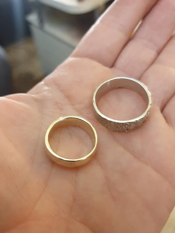 סדנה פרטית טבעות נישואין וטבעת אירוסין בזהב