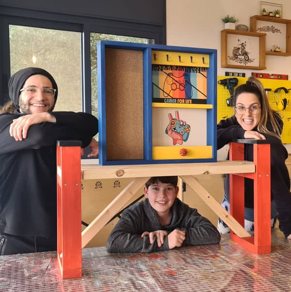 בריבוע – סדנאות נגרות מול הנוף