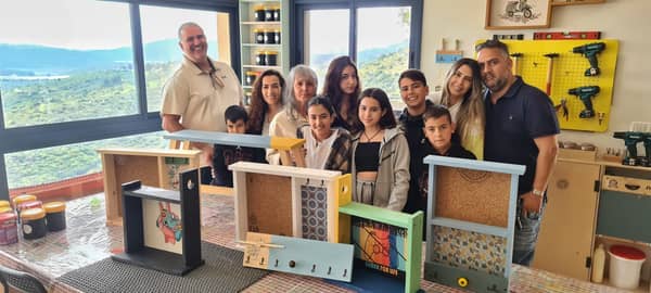 בריבוע – סדנאות נגרות מול הנוף
