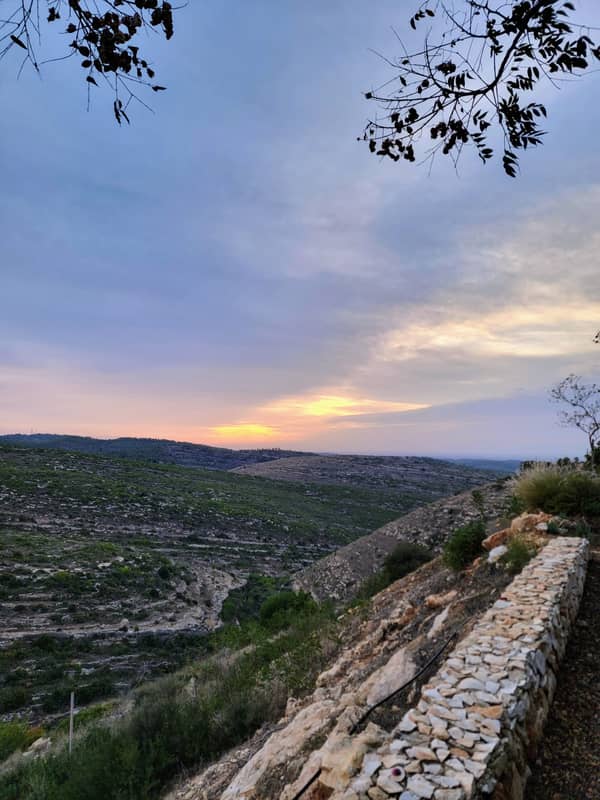 סדנת אקרויוגה זוגית