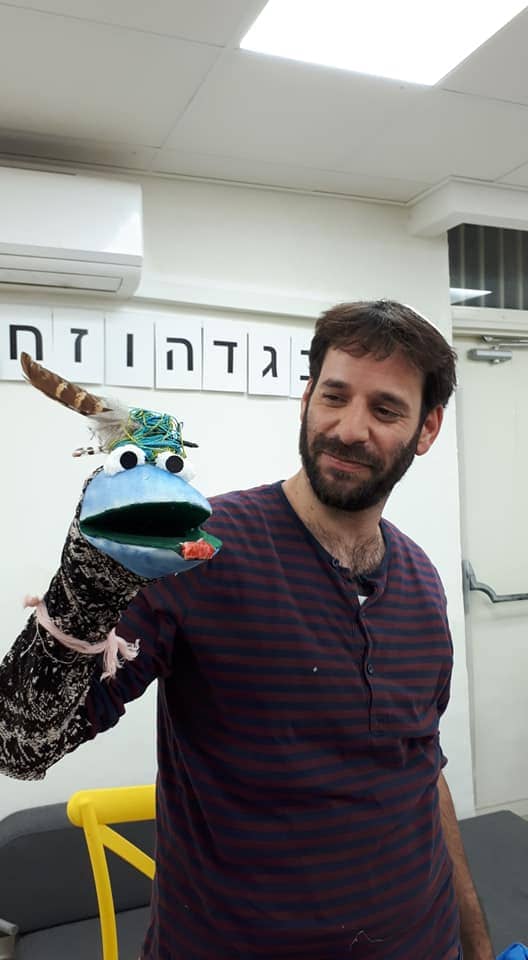סדנה להכנת בובת ספוג קלילה