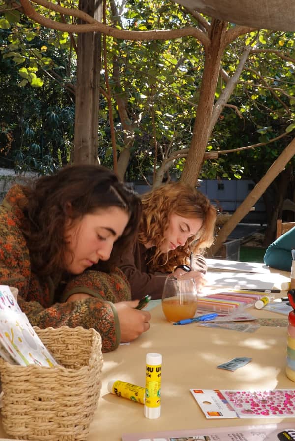 מרחב יצירה – כתיבה ועבודה עם קולאז'ים