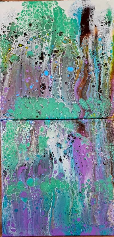 סדנת ציור אקריליק פורינג עם רקפת – אמנות FLUIDART