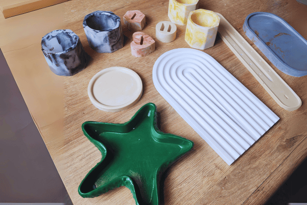 סדנת גבס מעשית: סדנה ליציקת פריטים מעוצבים לבית