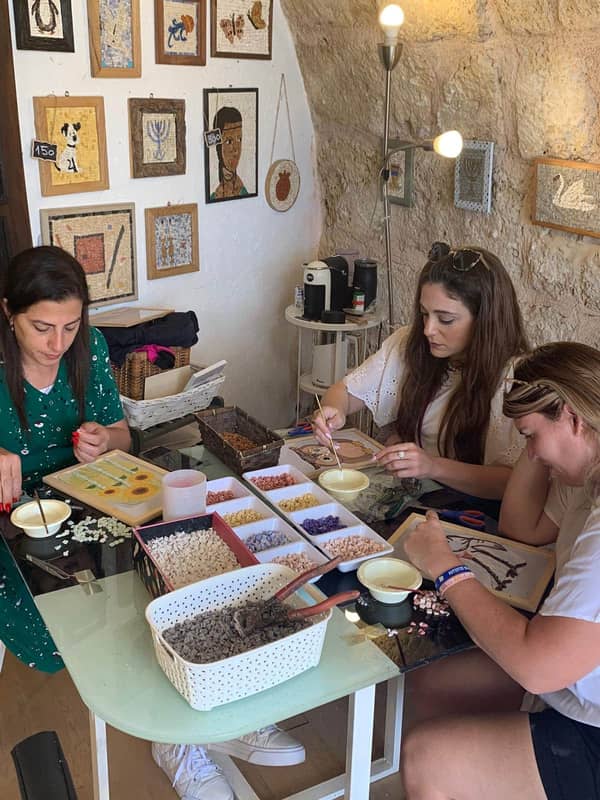 סדנת פסיפס בנמל קיסריה